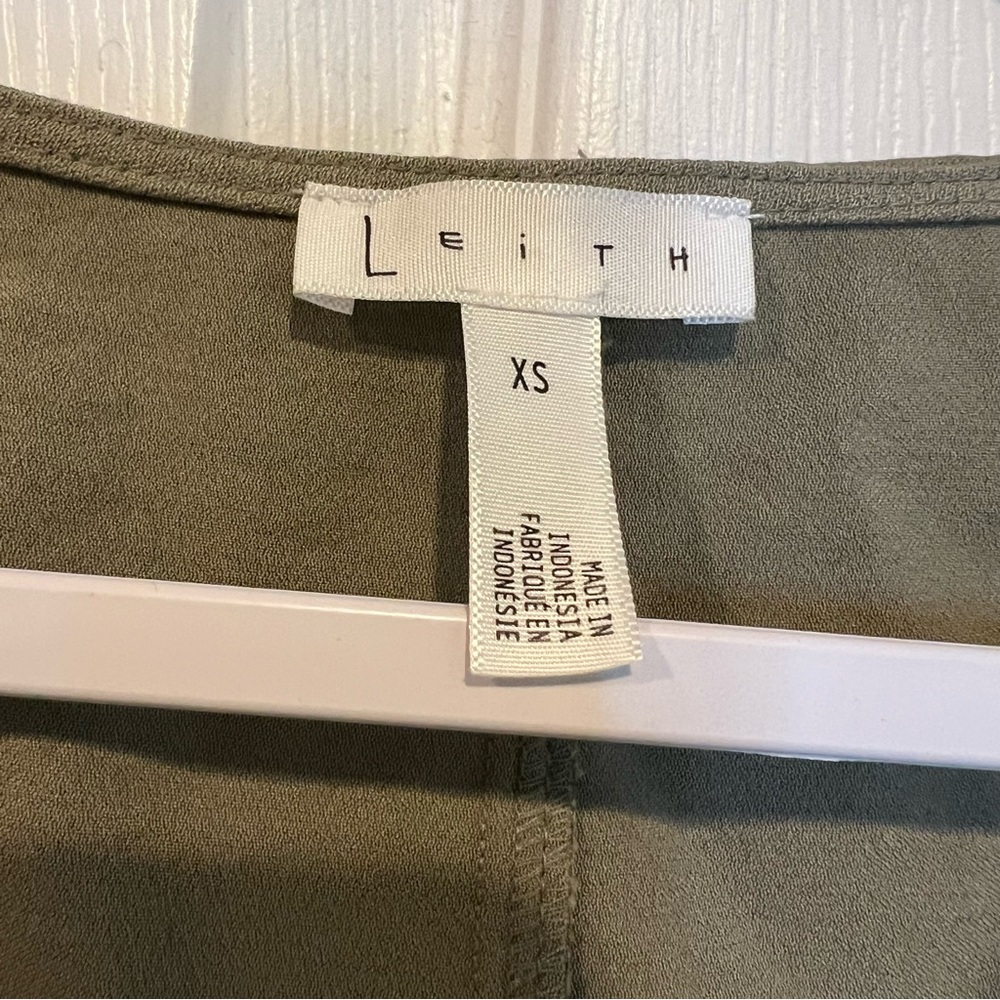 🩷 Leith Sage Green Sleeveless Corset Style Crop Top / Shirt - XS (01098) - Picture 3 of 7